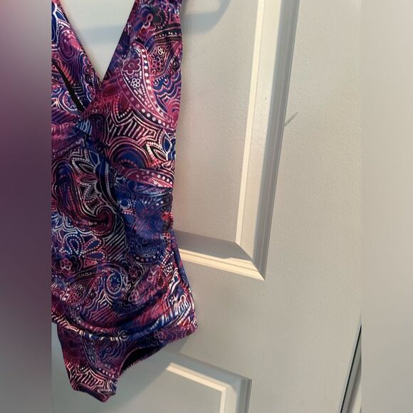 NWT Swimsuit For All Twist Front Maillot One Piece Women Size 10 - Picture 5 of 14